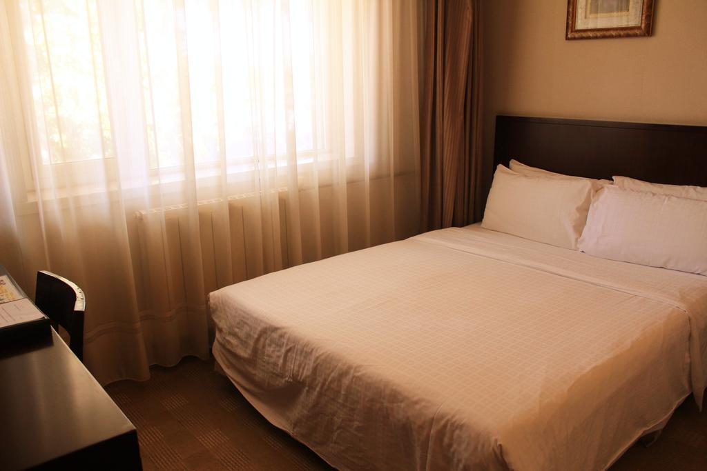 Days Inn Forbidden City Beijing Exterior foto