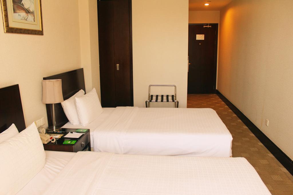 Days Inn Forbidden City Beijing Exterior foto