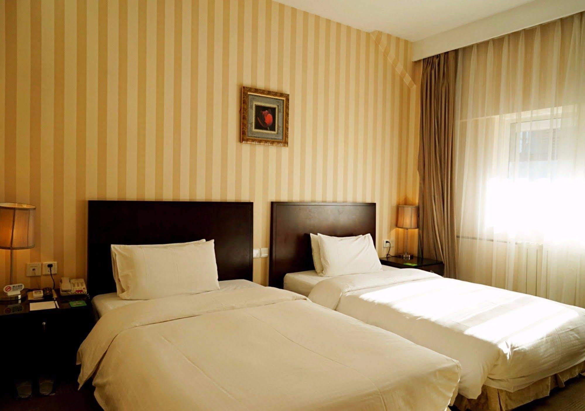 Days Inn Forbidden City Beijing Exterior foto